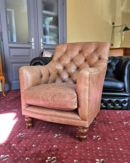 KŘESLO CHESTERFIELD CLUB