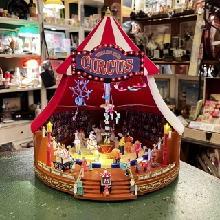 Hrací strojek model Cirkusu